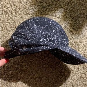 Lululemon hat.